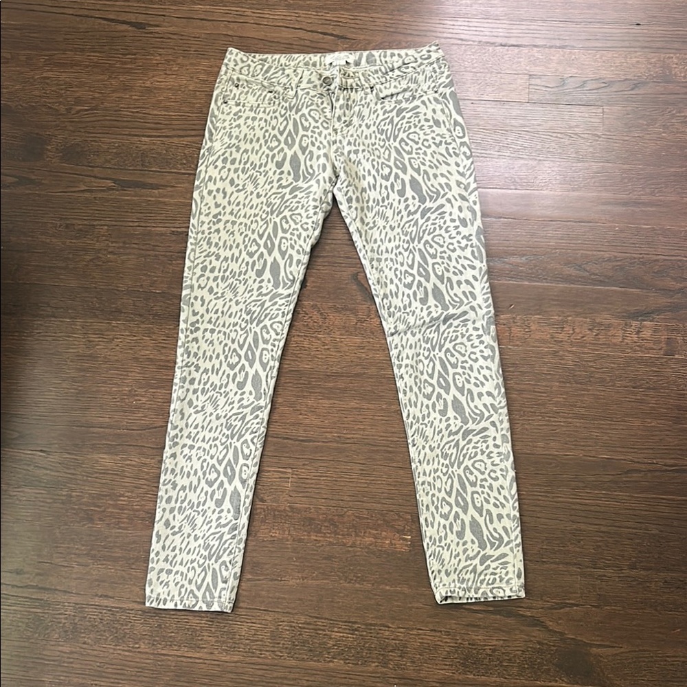 Forever 21 Gray Animal Print Skinny Jeans